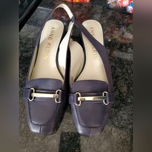 Anne Klein sling back loafers size 9